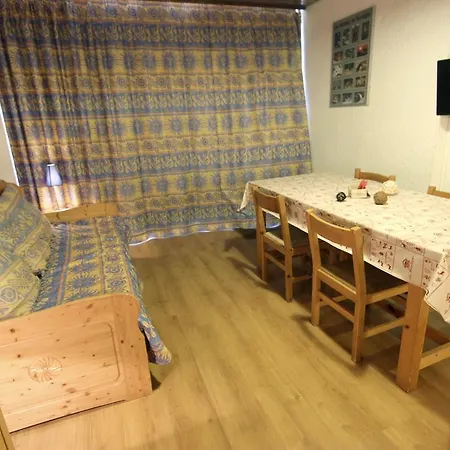 Apartment Eterlous Vti *