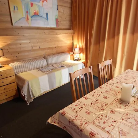 Apartment Eterlous Vti *